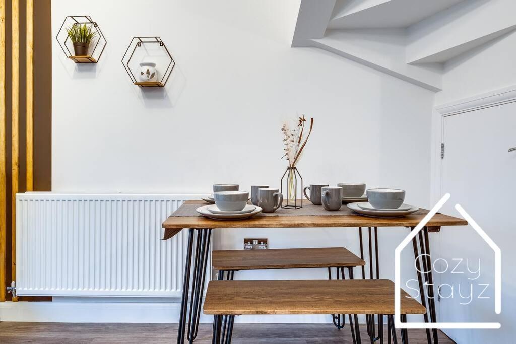 Newly Stunning City Centre Home By Cozy Stayz Birmingham Luaran gambar