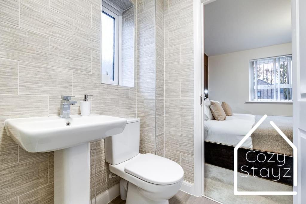 Newly Stunning City Centre Home By Cozy Stayz Birmingham Luaran gambar